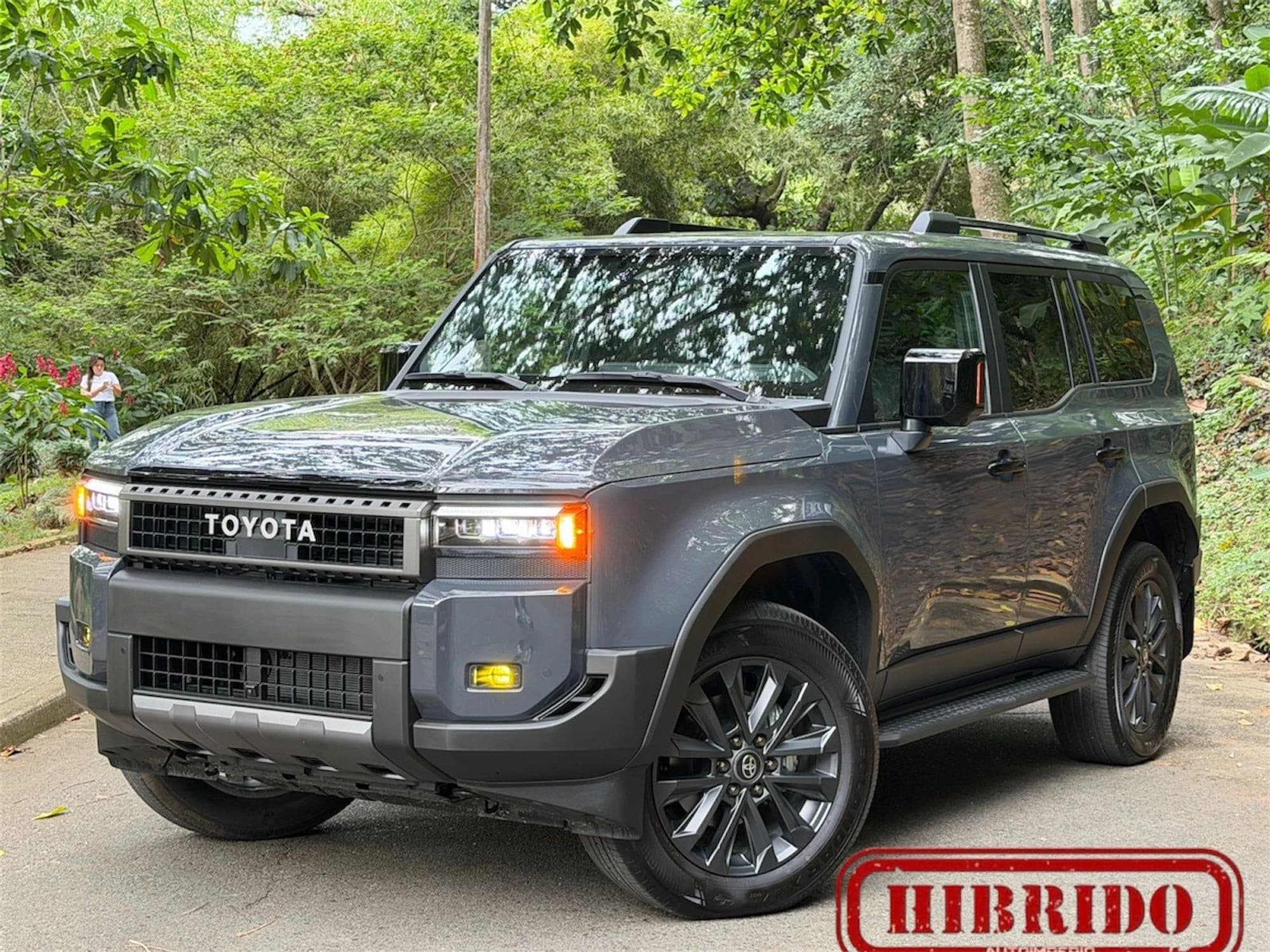 Portada: Toyota Prado 250 Híbrida: El Secreto para Ahorrar un Quince Porciento en Combustible Durante los Próximos Años