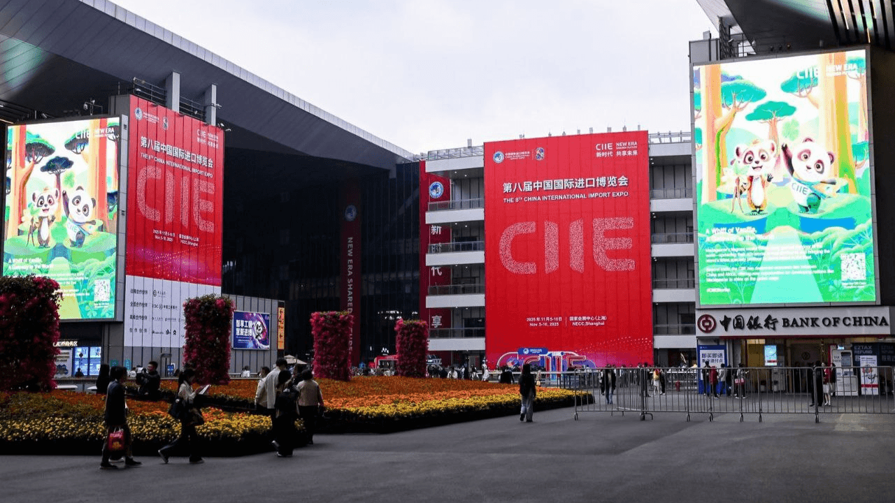 Portada: Colombia conecta con el gigante naviero chino: un impulso sin precedentes para el campo